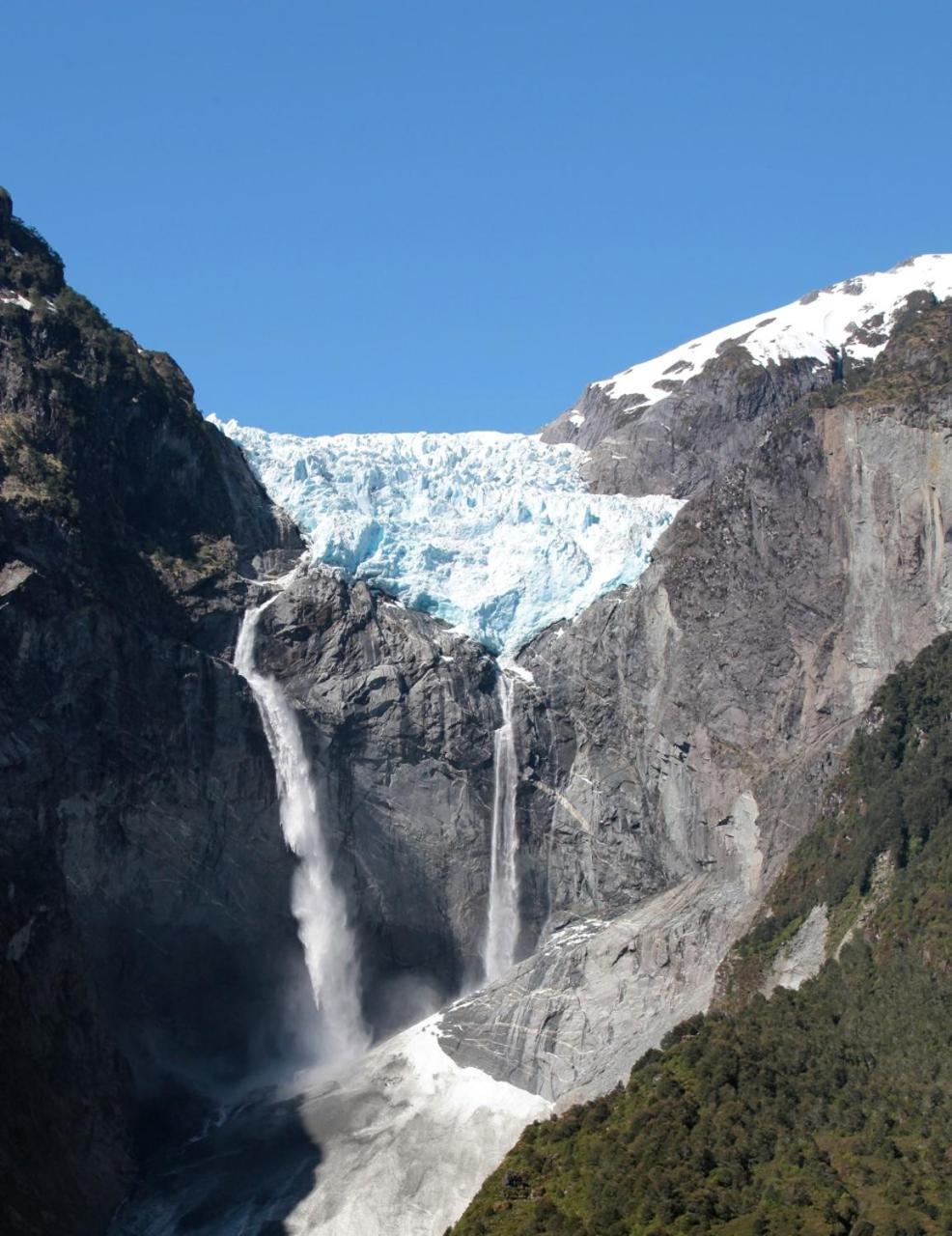 Hostal Patagonia Marmol Coyhaique Exterior photo
